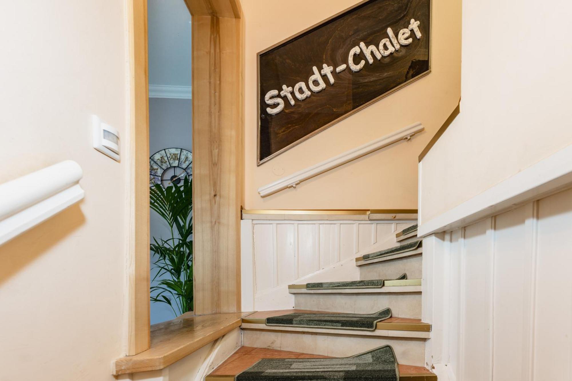 Stadt-Chalet Schladming Bagian luar foto